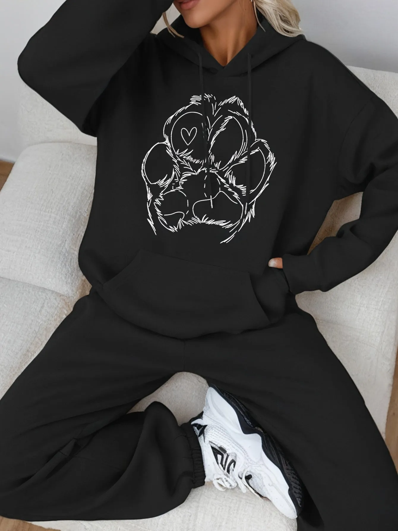 Women's Cotton Paw Print Sweater & Joggers Tracksuit Set | Ideal for Autumn/Winter